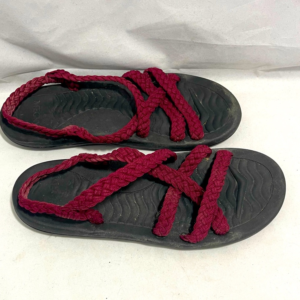 MEGNYA | Maroon Braided Rope Strap Sandals Size 11